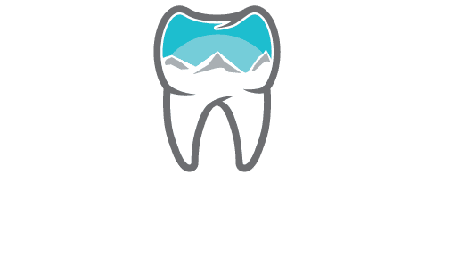 Tracey Vertical Logo